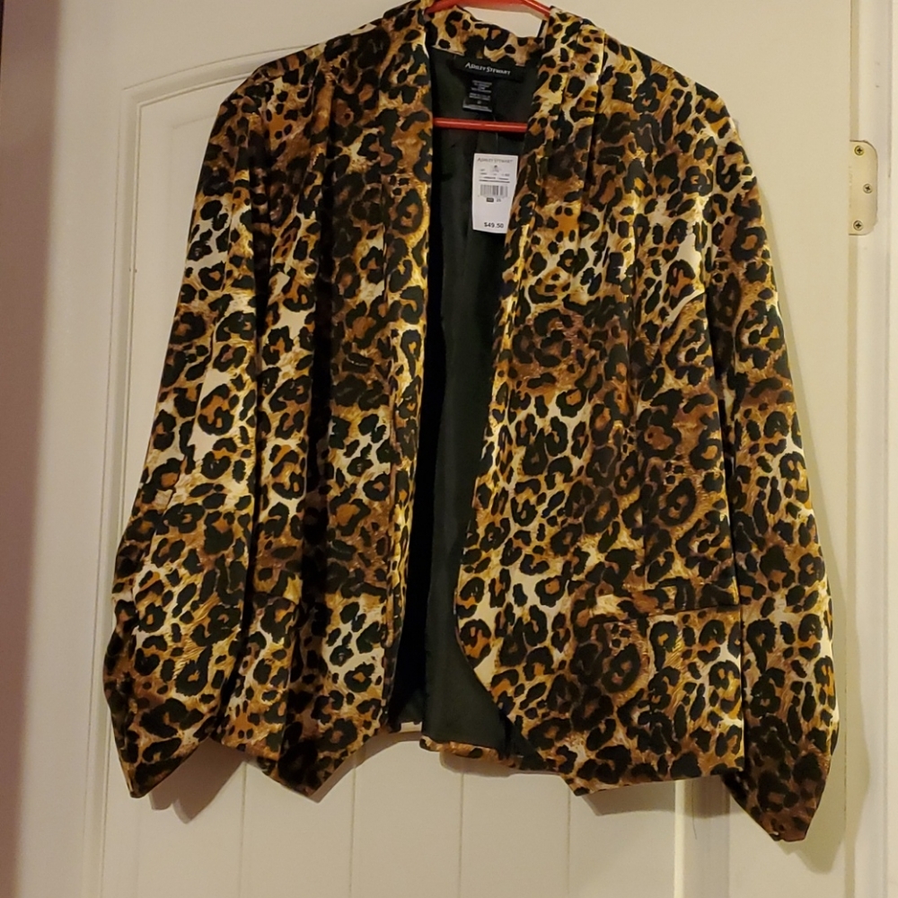 Leopard Blazer
